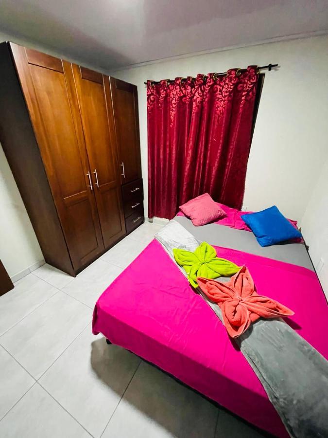 Around Juan Santa Maria Hotel San Antonio  Екстериор снимка