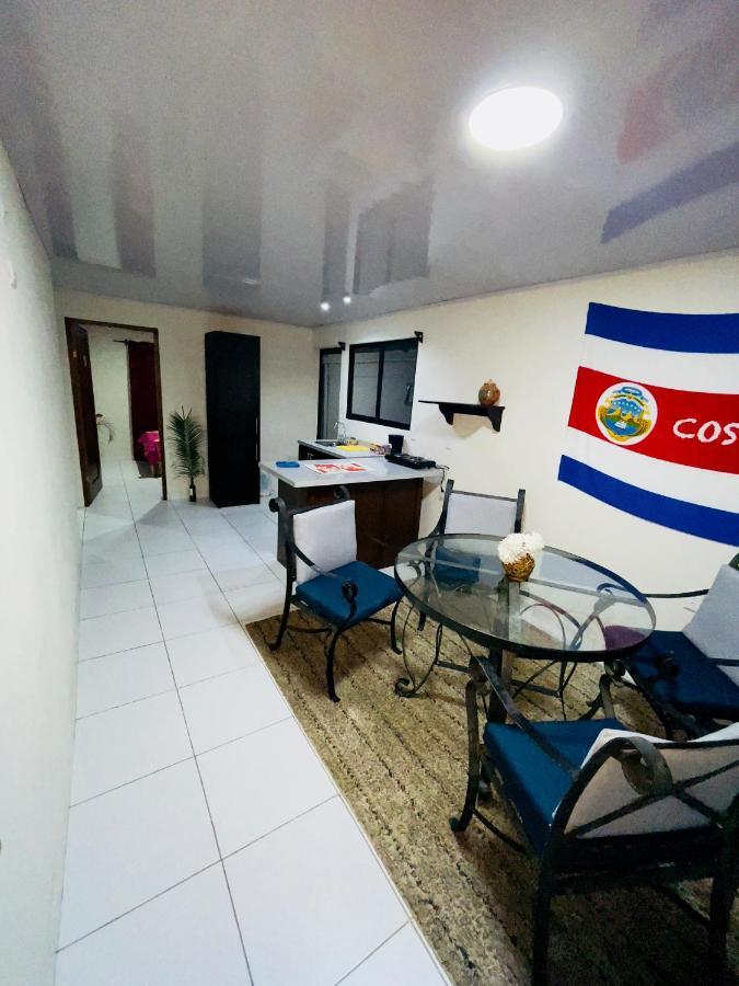Around Juan Santa Maria Hotel San Antonio  Екстериор снимка